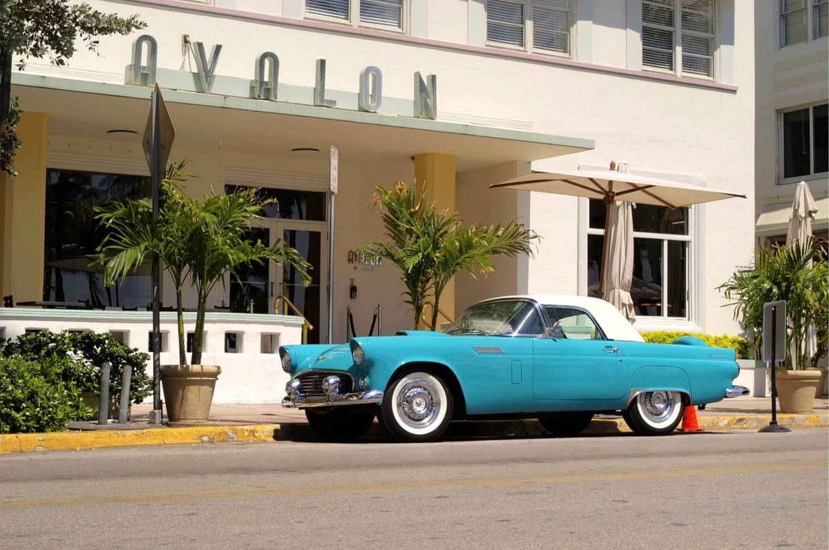 11 Best Places for Shopping in Miami - Endless Travel Destinations