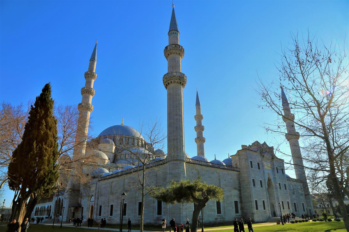 18 Very Best Things to Do in Istanbul - Süleymaniye Mosque - Endless Travel Destinations