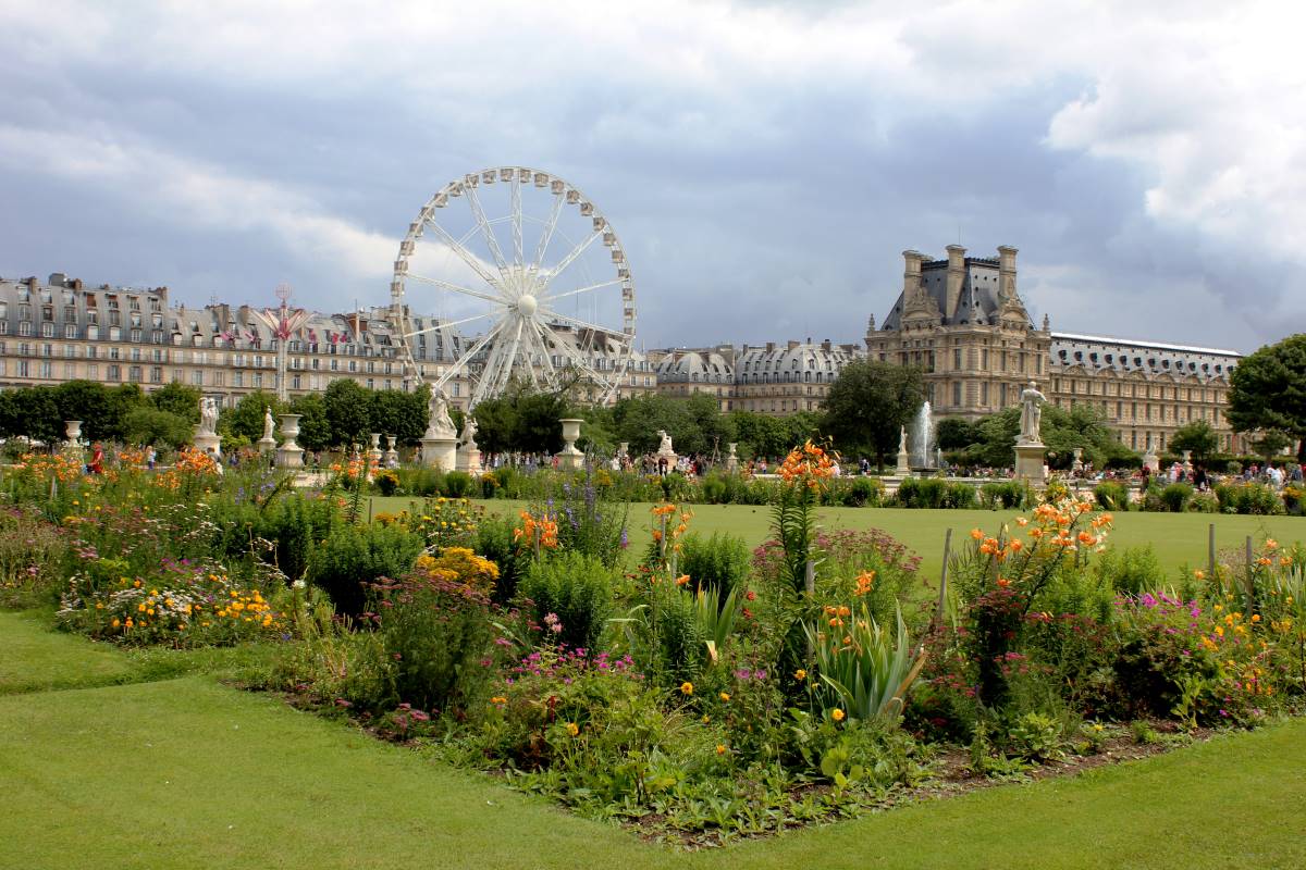 Tuileries Garden - Endless Travel Destinations