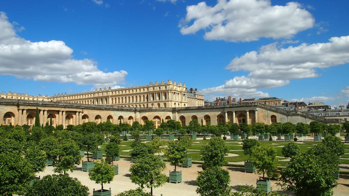 Versailles Palace - Endless Travel Destinations