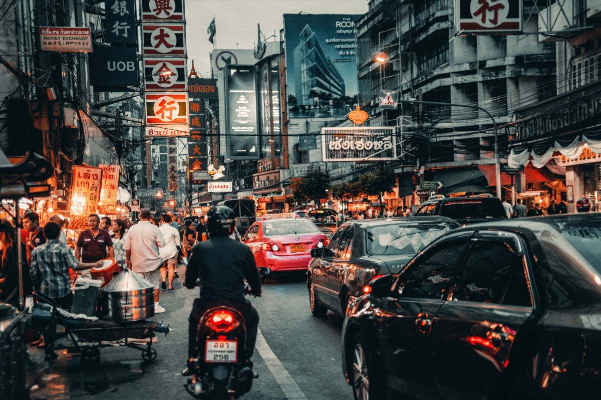 Best Things to Do in Bangkok - Chinatown - Endless Travel Destinations