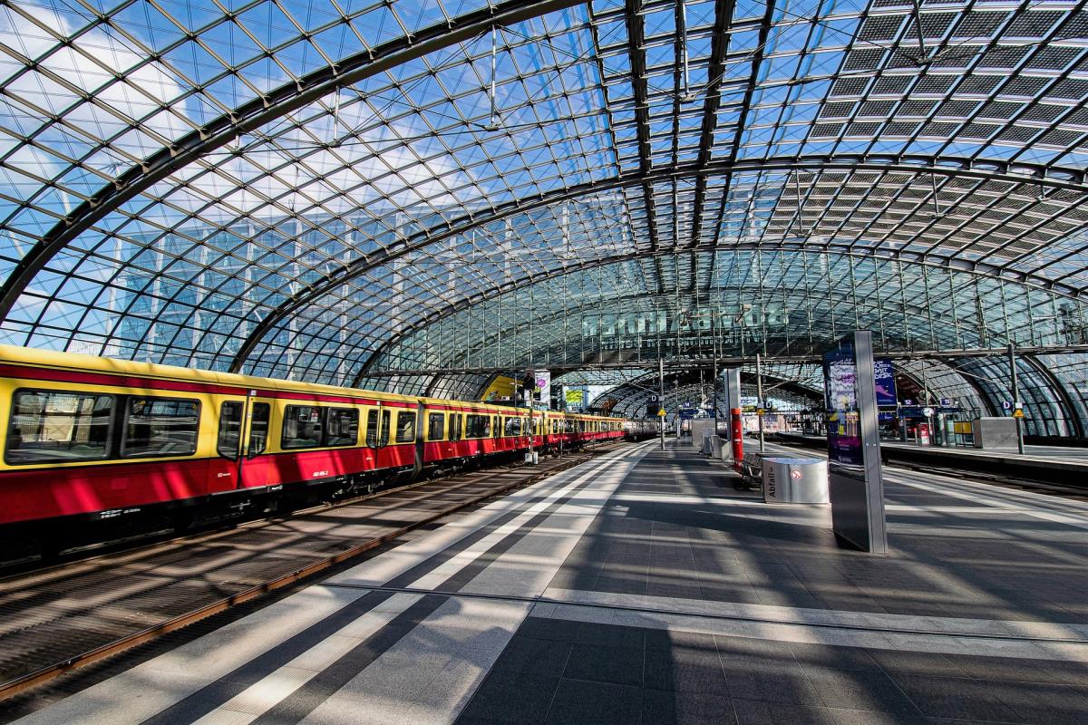 Вокзал Берлин Хауптбанхоф