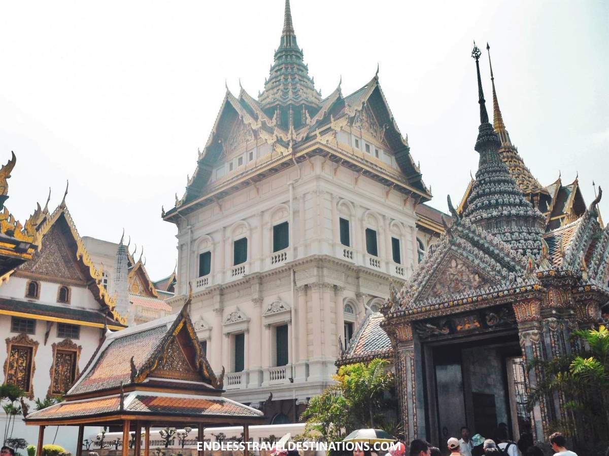 Top 10 Unforgettable Things to Do in Bangkok - Grand Palace - Endless Travel Destinations