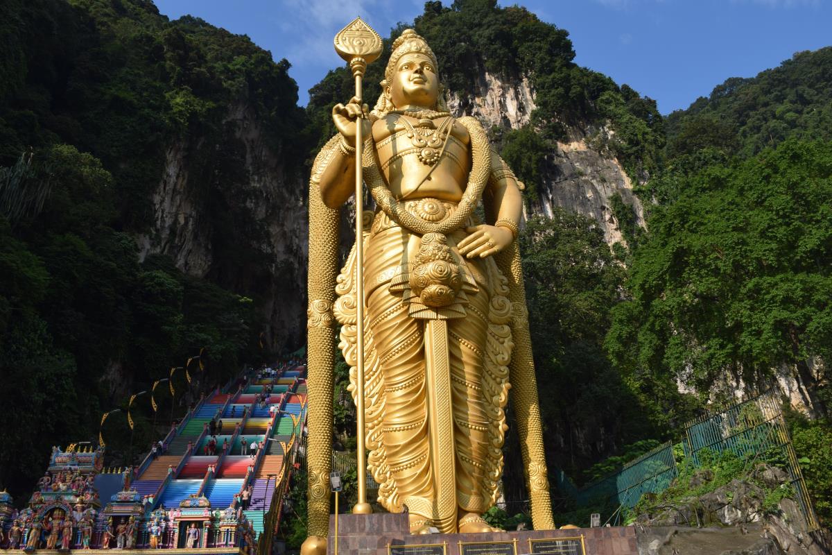 16 Very Best Things to Do in Kuala Lumpur - Batu Caves - Endless Travel Destinations