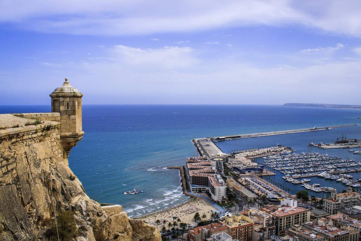 Alicante - Endless Travel Destinations