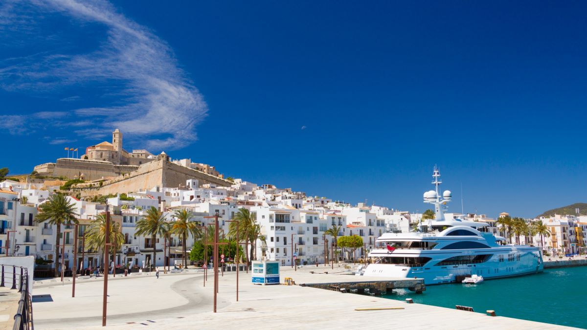 Best Places to Stay in Spain - Ibiza - Endless Travel Destinations