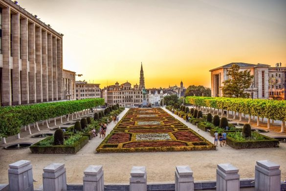 Top Tourist Attractions in Brussels - Mont des Arts - Endless Travel Destinations