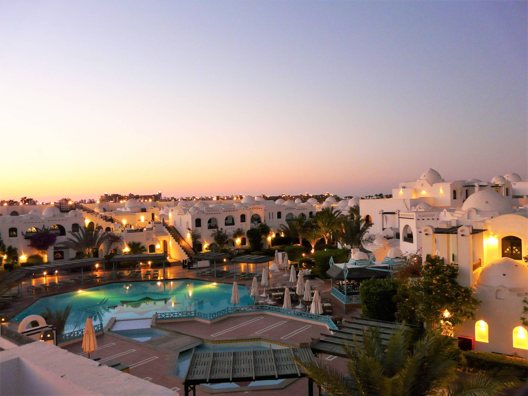 https://endlesstraveldestinations.com/wp-content/uploads/2021/06/The-Best-Things-to-Do-in-Hurghada-at-Night-Endless-Travel-Destinations.jpg